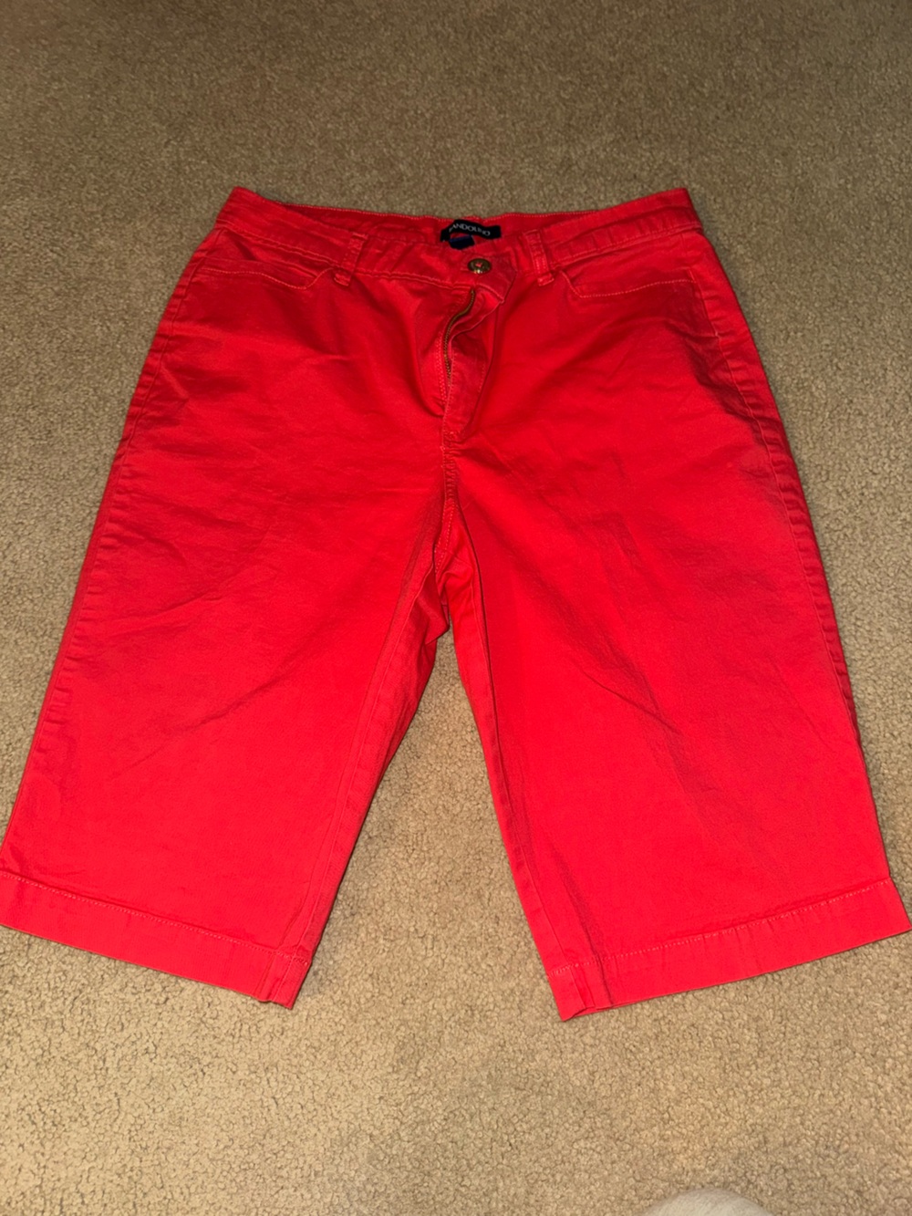 Bandolino women’s Red Cotton Chino Shorts